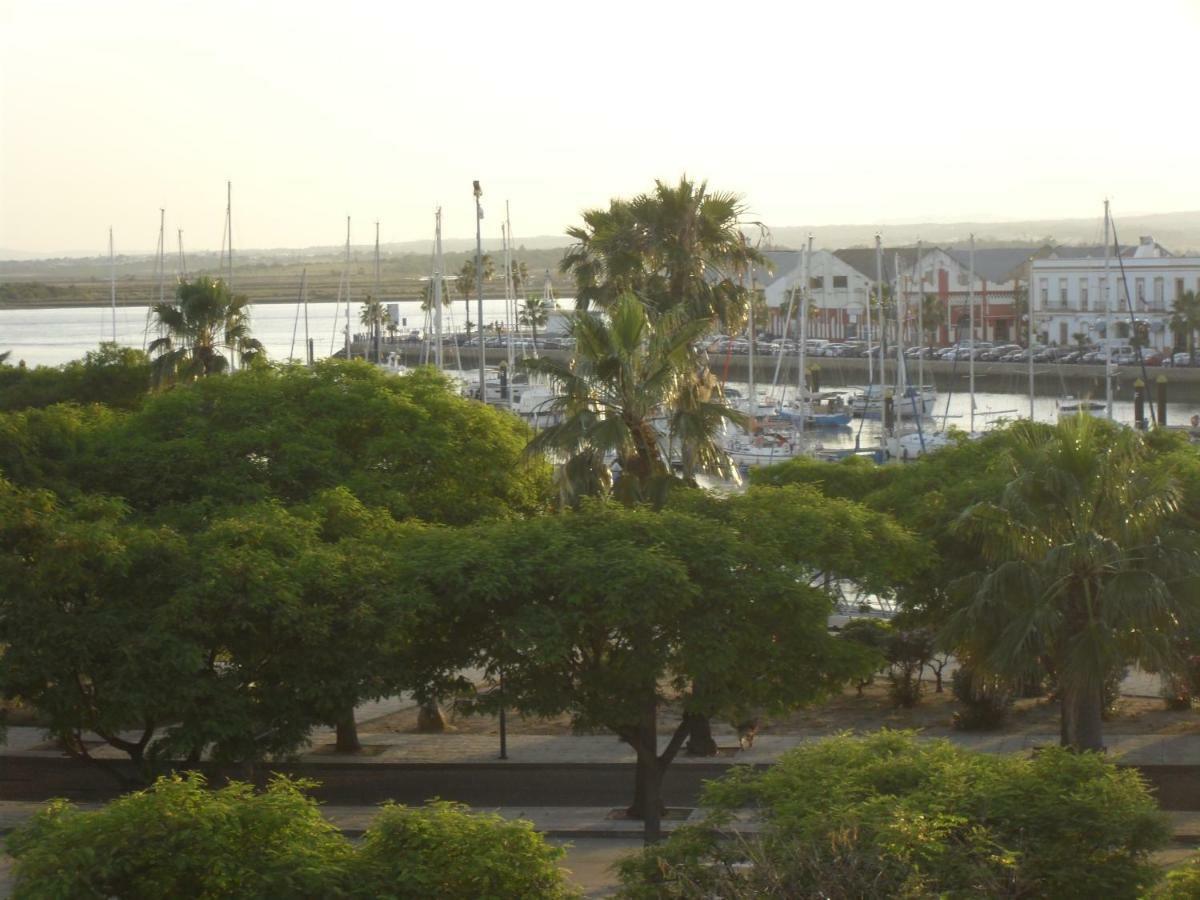 阿亚蒙特Aloja Puerto Deportivo公寓 外观 照片